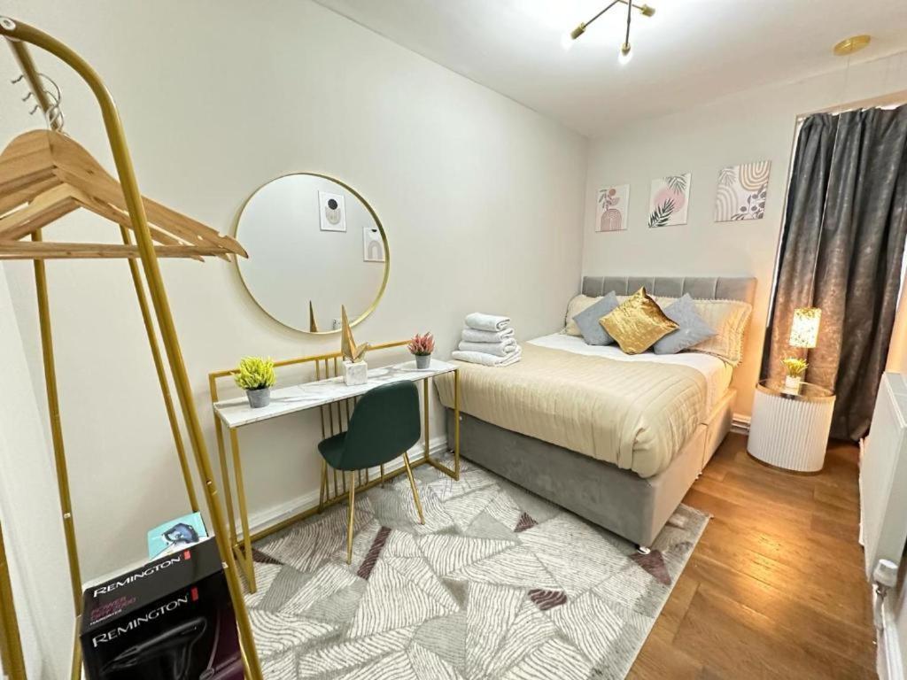 Beautiful Family Near Hyde Park Apartment London